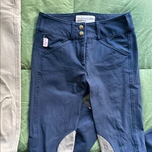 The Tailored Sportsman Black & Blue Tan kids 12